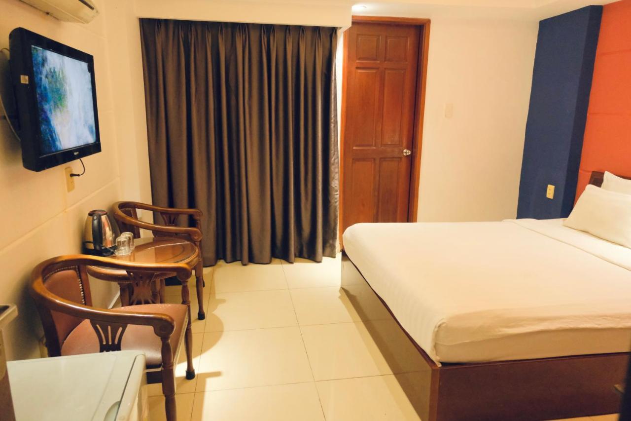 Yaya Sai Gon Hotel Bui Vien Walking Street Ho Chi Minh Zewnętrze zdjęcie